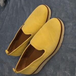 Caslon Hadley Leather Flat Loafer Slip On Comfort Shoes Yellow Suede Size 7